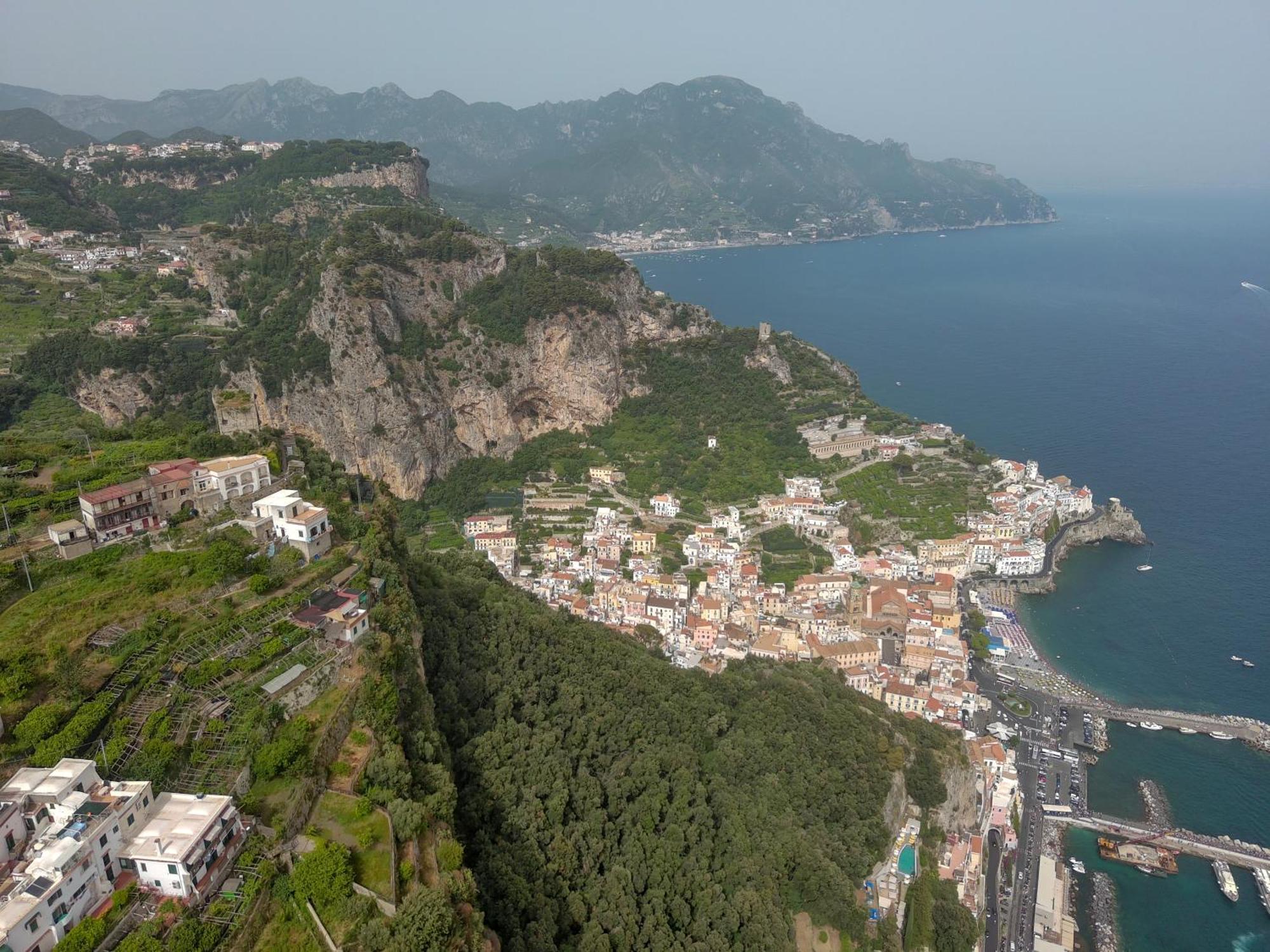 Apartament La Lucciola Amalfi Zewnętrze zdjęcie