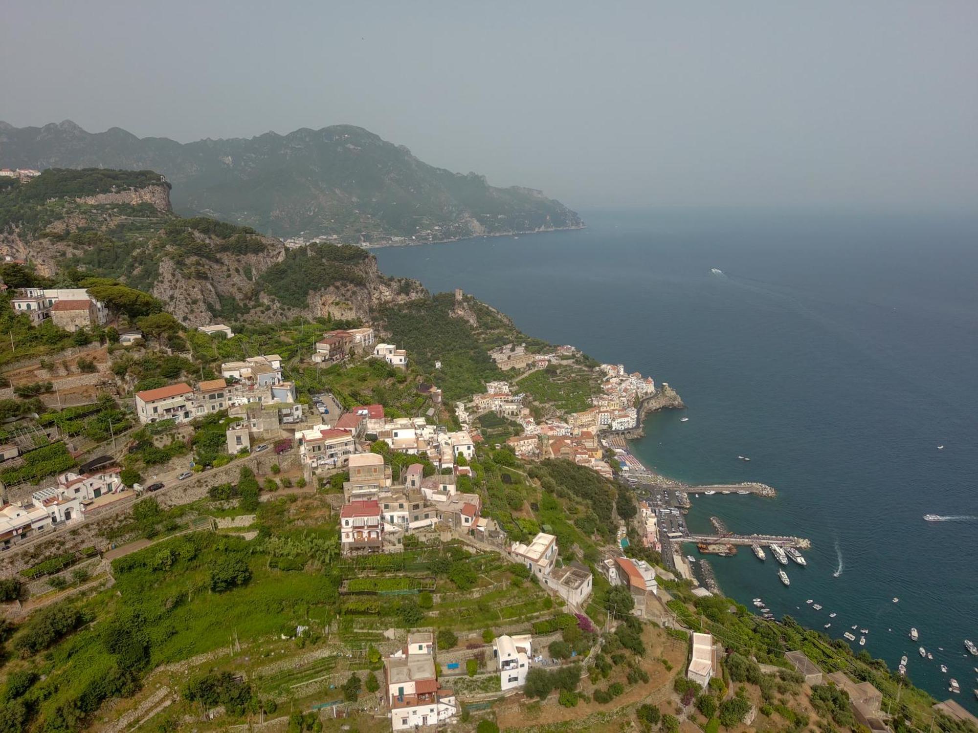 Apartament La Lucciola Amalfi Zewnętrze zdjęcie